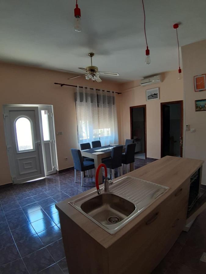 Apartment T&L Vir Zewnętrze zdjęcie