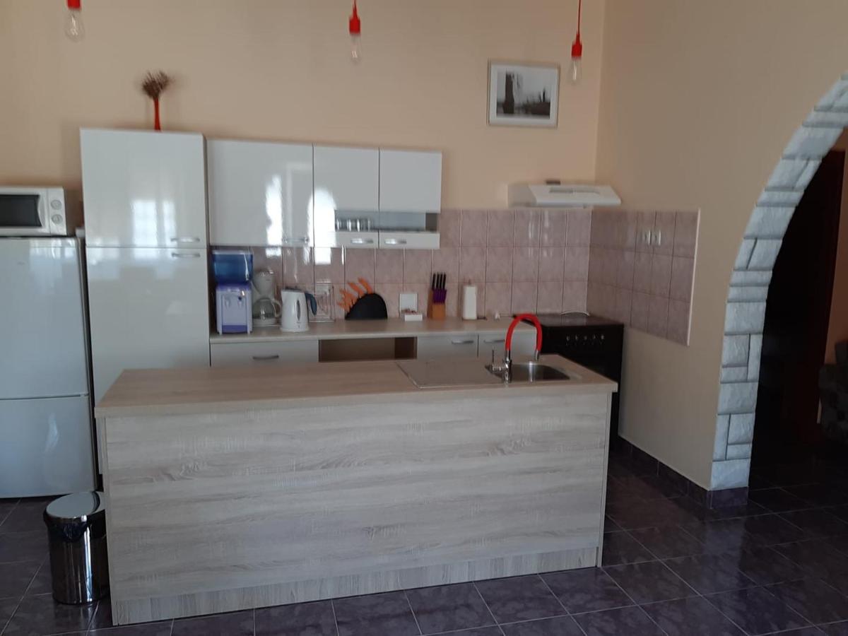 Apartment T&L Vir Zewnętrze zdjęcie